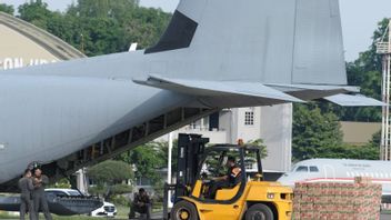 中央政府援助抵达西苏门答腊，立即分发