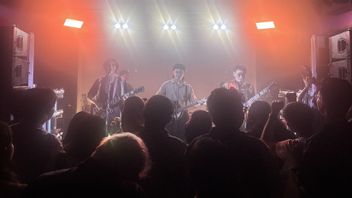 Dari <i>Lampu Merah</i> ke <i>Ambang Rindu</i>, The Lantis Bercerita Lewat Nada di Showcase Perdana