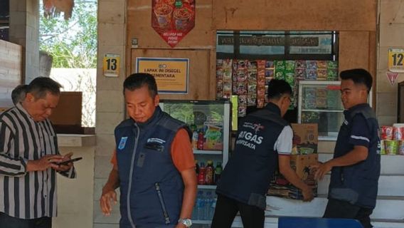 450 millions de roupies en retard, le gouvernement municipal de Mataram ferme un stand de vendeurs ambulants à Loang Baloq