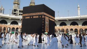 Bacaan Doa Melihat Ka'bah dan Adab yang Harus Dilakukan