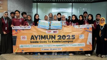 High School Student Izada Learns About World Leadership Sciences Through AYIMUN Platform