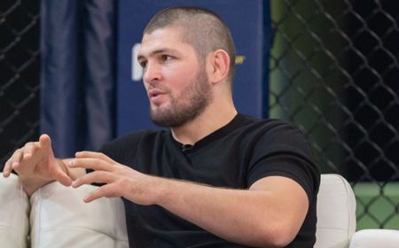 Media Inggris Kembali Umbar Keakraban Vladimir Putin dengan Khabib Nurmagomedov