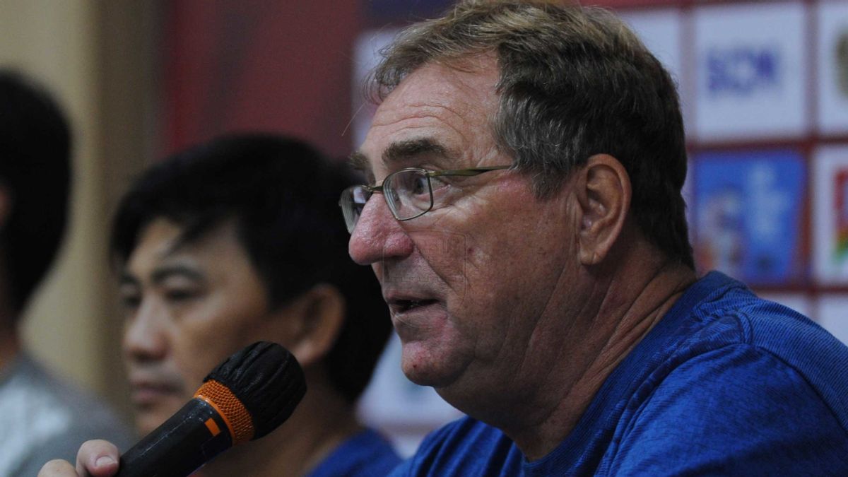 Qualifying For The Quarter-Finals Of The 2022 President's Cup, Persib Coach: We Hope To Play In Bandung With The Spectators Because We Want To Win