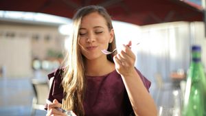 Demi Kesehatan Tubuh, Ini Cara Buka Puasa dengan Mindful