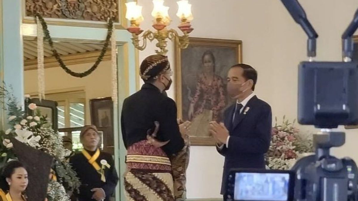 Pengukuhan KGPAA Mangkunegara X Dihadiri Presiden Jokowi dan Sri Sultan Hamengkubuwana X