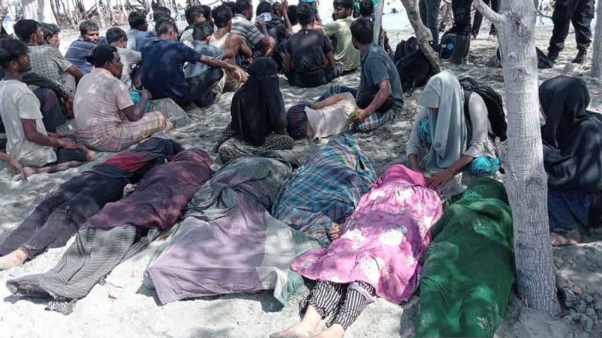 93 Rohingya Immigrants Landed In East Aceh, 6 Died