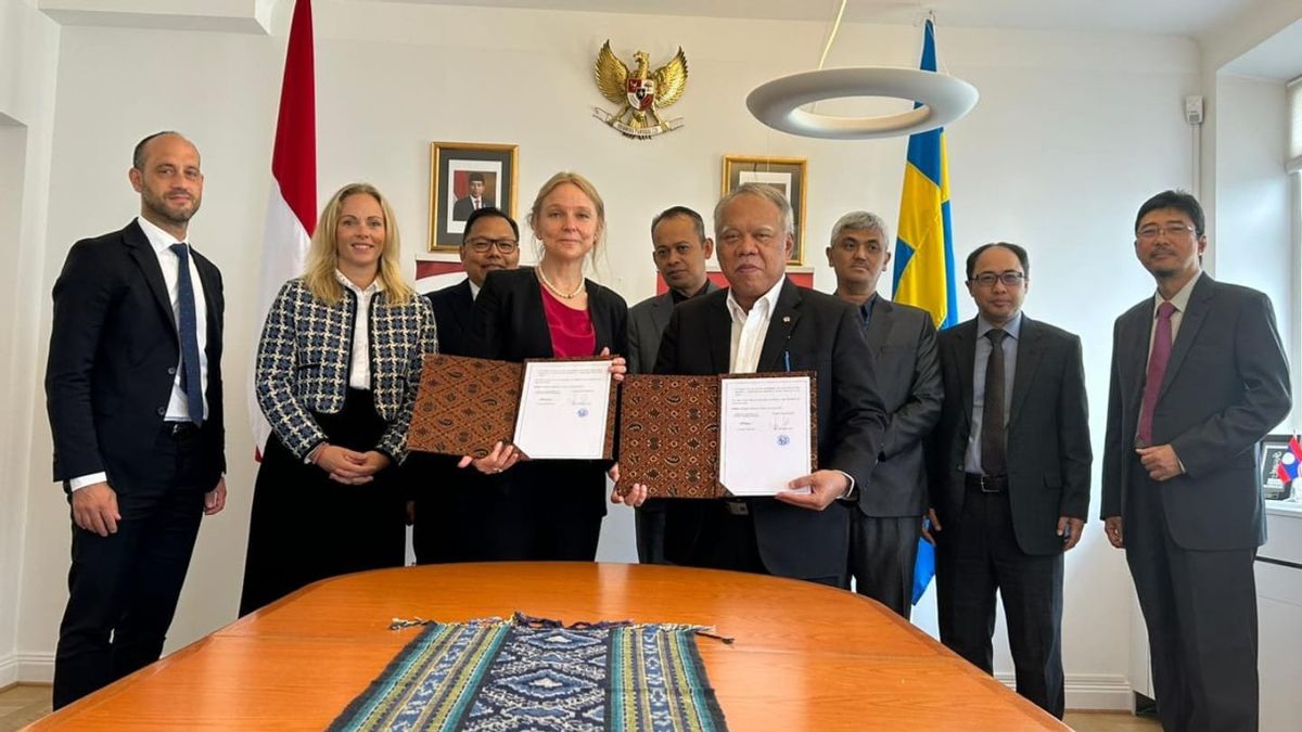 Indonesia Teken Kerja Sama dengan Swedia Bangun Pengolahan Sampah Jadi EBT