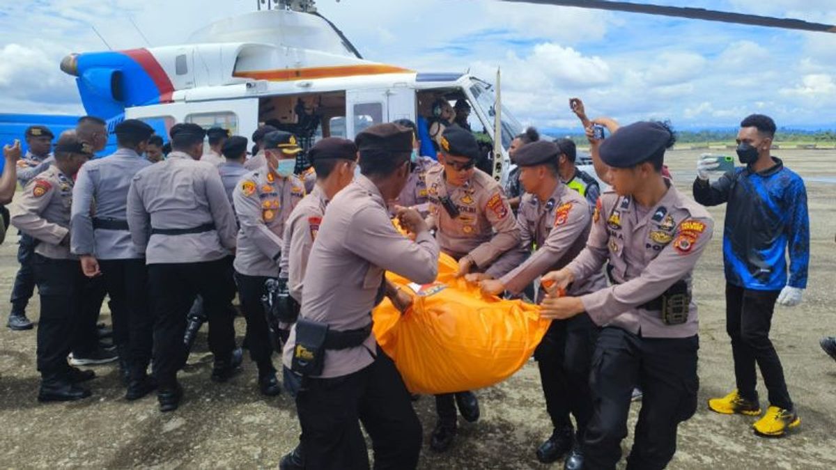 Evacuation Of 3 Bodies Of KKB Victims From Pos Pol 99 Central Papua Runs Without Disturbance