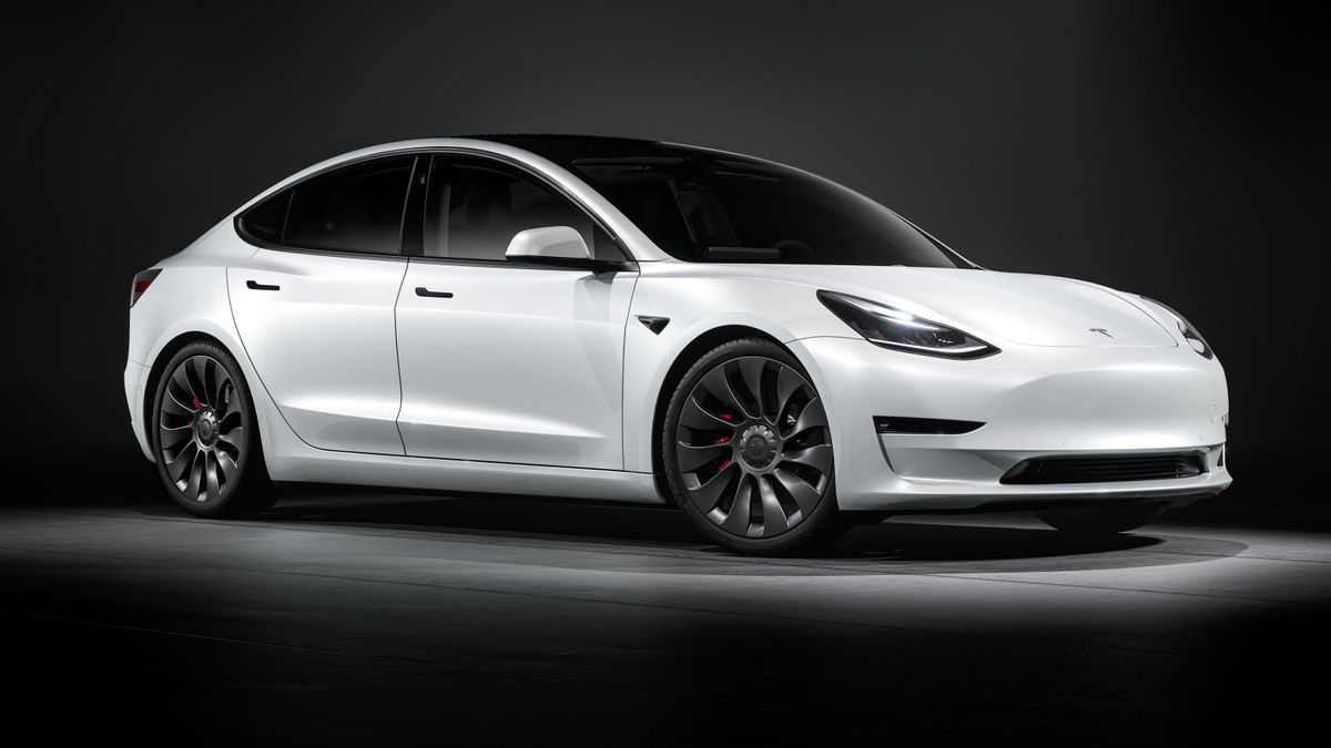 Tesla plans 2024 for 2021