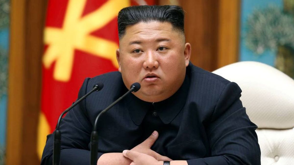 Silence North Korea Faces Kim Jong-un's Health Rumors