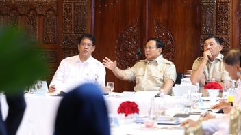 プラボウォ氏はプルバヤ氏に輸出外国為替政策の改善を求めた。
