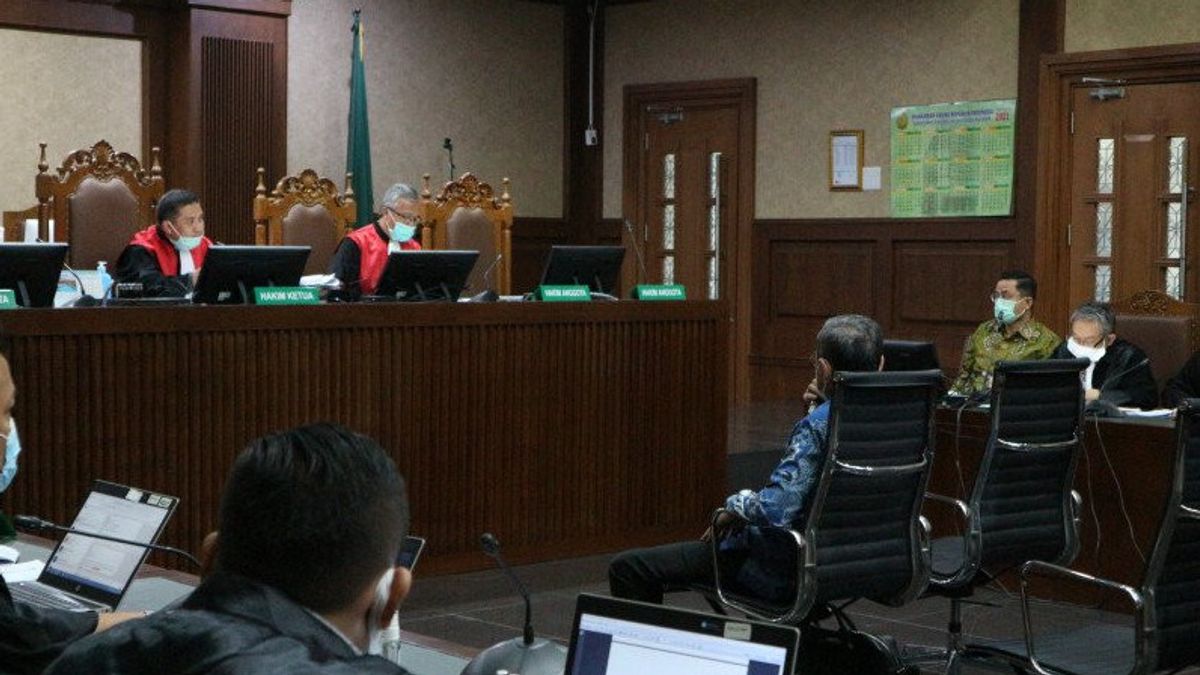 Judge Furious With Director General Of Ministry of Social About Social Assistance Quote IDR 10 Thousand: I Can Order You Detained