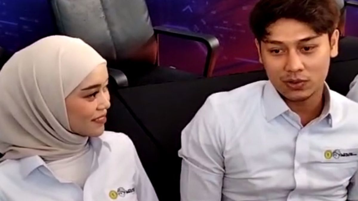 Ditanya Tentang Uang Amplop Doni Salmanan, Rizky Billar dan Lesti Kejora Berlalu: Nggak Ngikutin Perkembangan