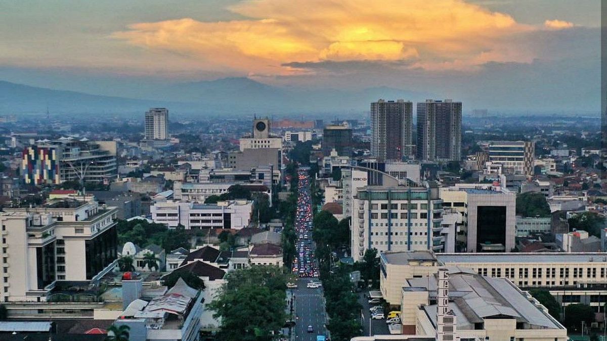 Bandung Lautan Api: Quand Les Combattants Brûlent Toute La Ville