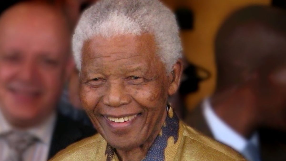 Ketika Nelson Mandela Menyembuhkan Luka Rakyat Afrika Selatan