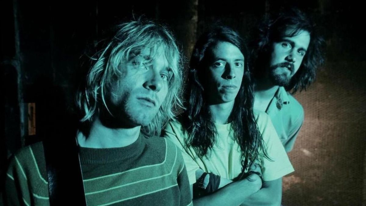 戴夫·格罗尔(Dave Grohl)谈到尼尔瓦纳(Nirvana)的成功,被认为与他们的朋克根部相反