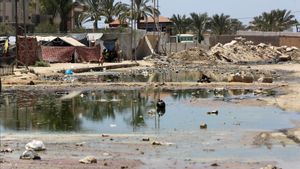 Musim Hujan Mulai Guyur Gaza, Penduduknya Masih di Tenda Ringkih Digenangi Air