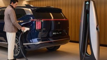 GAC Launches EREV Version Of Hyptec HL In China, One Way Can Take 1,369 Km