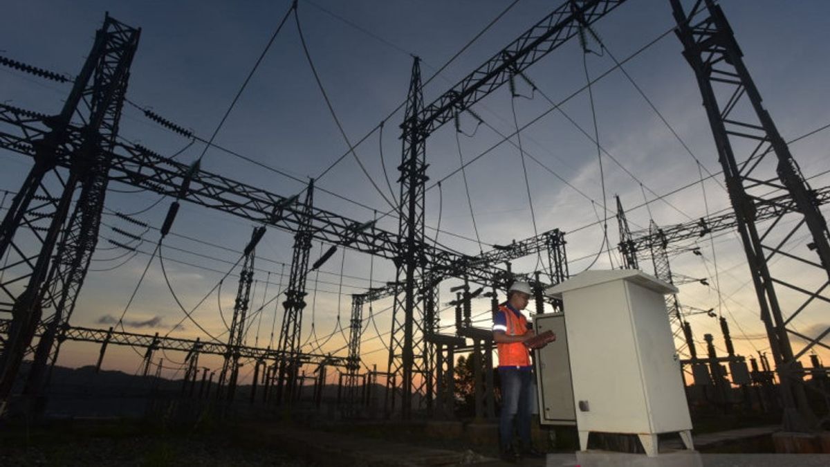 PLNは100%の電化率を実現するために17兆9,600億インドルドルを必要とし、そのほとんどはスマトラ島とカリマンタン地域に流れている 