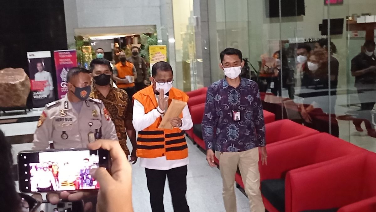 KPK Temukan Catatan Aliran Uang yang Diduga Terkait Kasus Suap Wali Kota Ambon