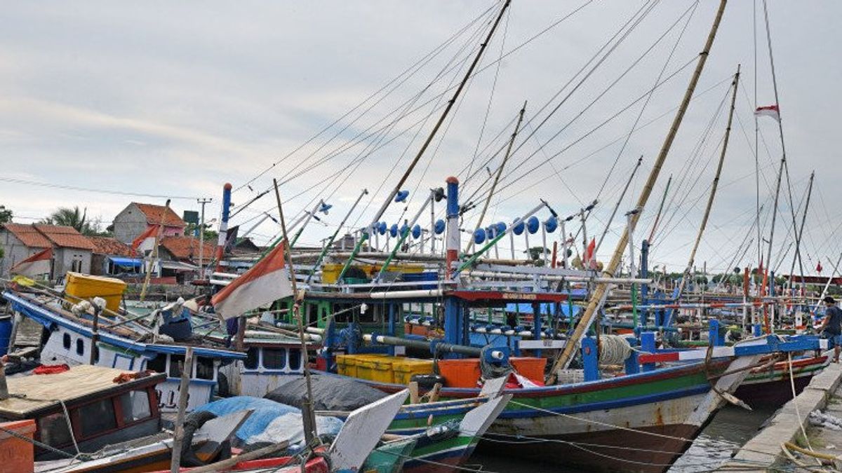 Bonnes Nouvelles D’Indramayu, Les Autorités Locales Fournissent Une Assurance-vie à 2 000 Petits Pêcheurs