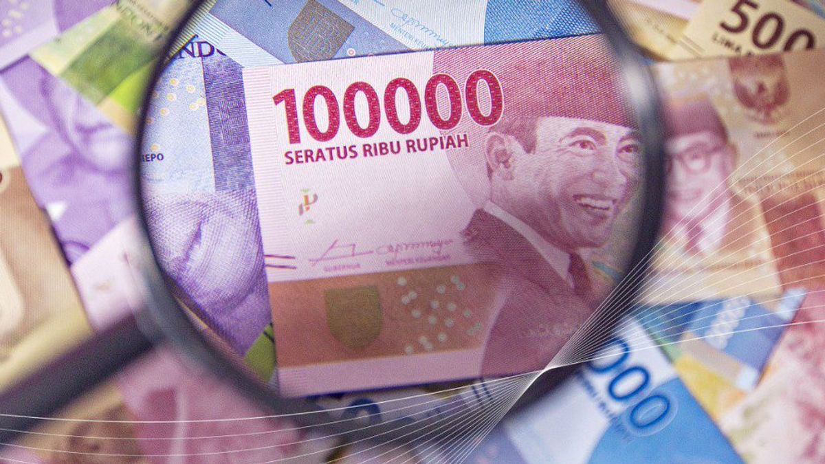 Monday Afternoon Rupiah Is Monitored To Increase Thinly To IDR13,643 Per US Dollar