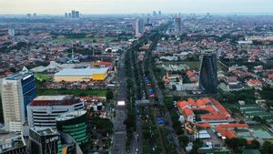 Cuaca Kota Surabaya Hari Ini: Diperkirakan Hujan Sore Nanti dengan Intensitas Ringan