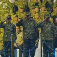 Prabowo, SBY, Jokowi hingga Puan Saksikan Defile Parade Senja di Akmil