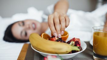 5 Cara Mengatasi Insomnia saat Diet Ketat, Pastikan Nutrisi Terpenuhi