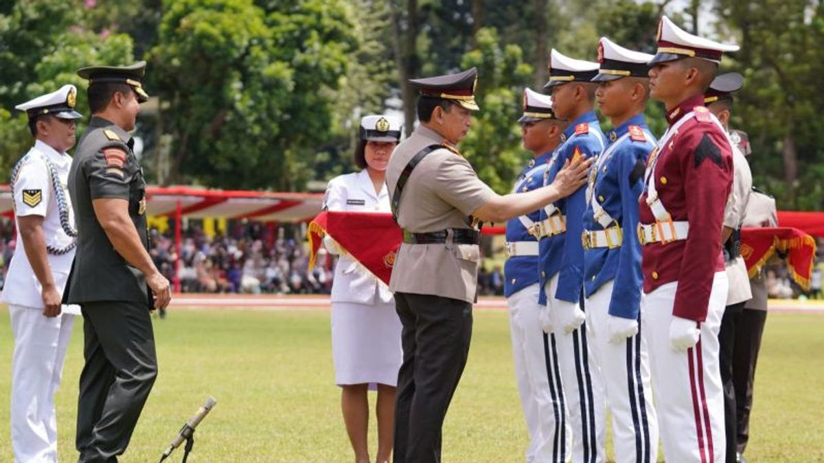 Kapolri Ingatkan 1.028 Taruna Pentingnya Soliditas TNI-Polri