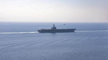 IRGC Navy Repels US Tanker Near Strait of Hormuz