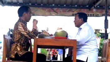 Jokowi Asyik manger du boulettes de viande avec Prabowo, Ganjar: symbole de soutien à Mana