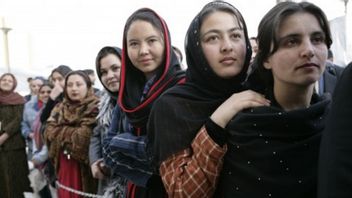 TalibanACK Women Working For Aid Institutes: European Union Desak Revocation, Consider Consequences