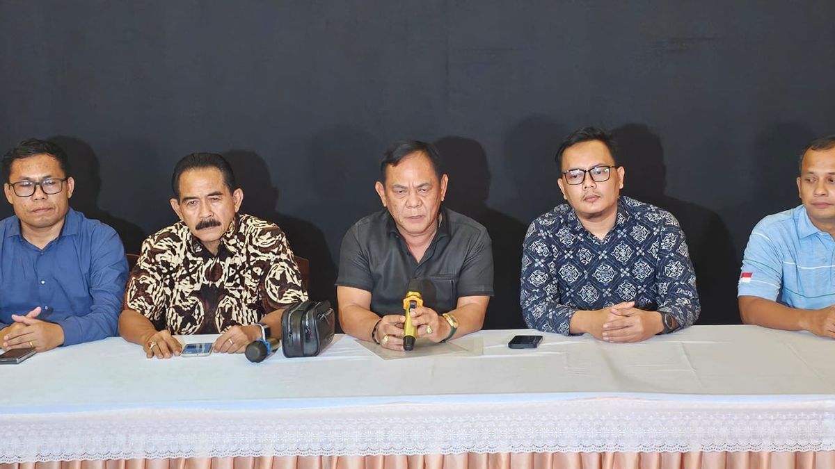 , sans aucun contrôle sur le KPK, Rudy Tanoe est soupçonné de corruption dans le transport bansos