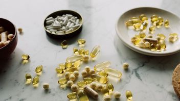 Besides Being Drinked, Here Are 5 Other Uses Of Vitamin E In Capsules For Skin Health