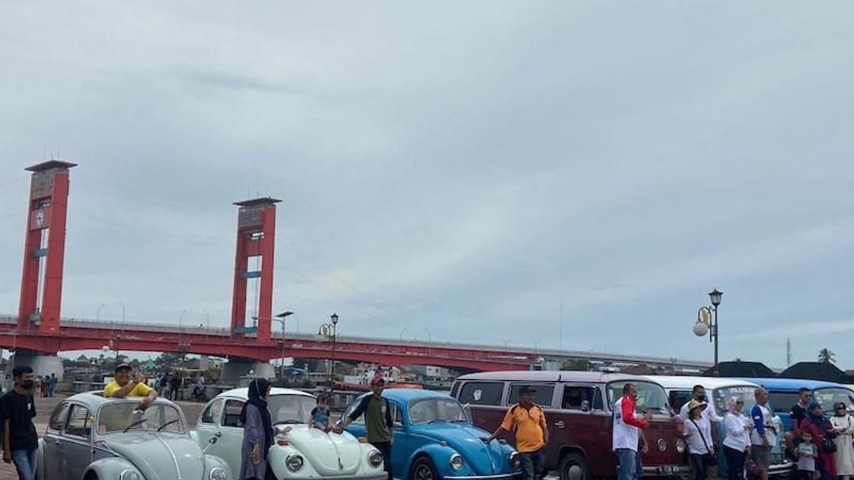 Tak Sekadar Touring, Volkswagen Van Club Bawa Misi Sosial sambangi Kota-kota di Sumatera