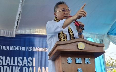 Mendag Zulhas Ajak Masyarakat Mau Beli Produk Dalam Negeri