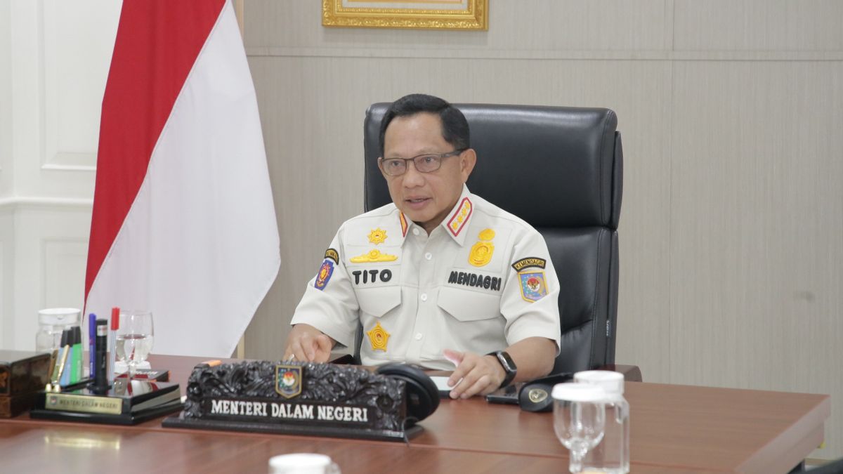Tito Karnavian Asks Satpol PP To Be Able To Remove Negative Images