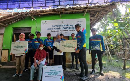 PLN Gratiskan Biaya Penyambungan Listrik Gratis untuk 100 Keluarga Miskin di Bantul