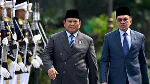 Presiden Prabowo Subianto Sambut Perdana Menteri Malaysia Anwar Ibrahim di Istana Merdeka