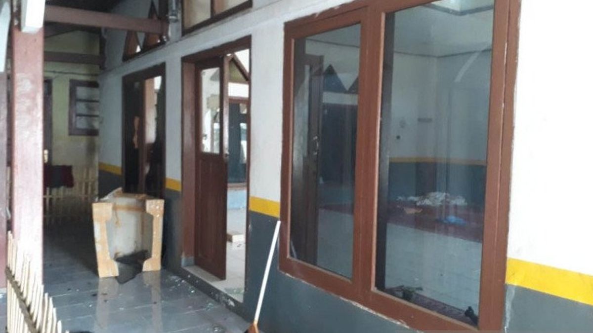 La Police Appelle Le Vandalisme Mosquée à Garut En Raison De Problèmes Familiaux