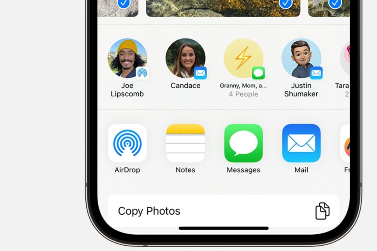 Here's How To Use The AirDrop Feature On IPhone