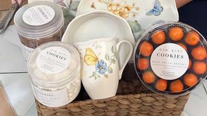 Pengrajin Hampers Banjir Pesanan Jelang Lebaran