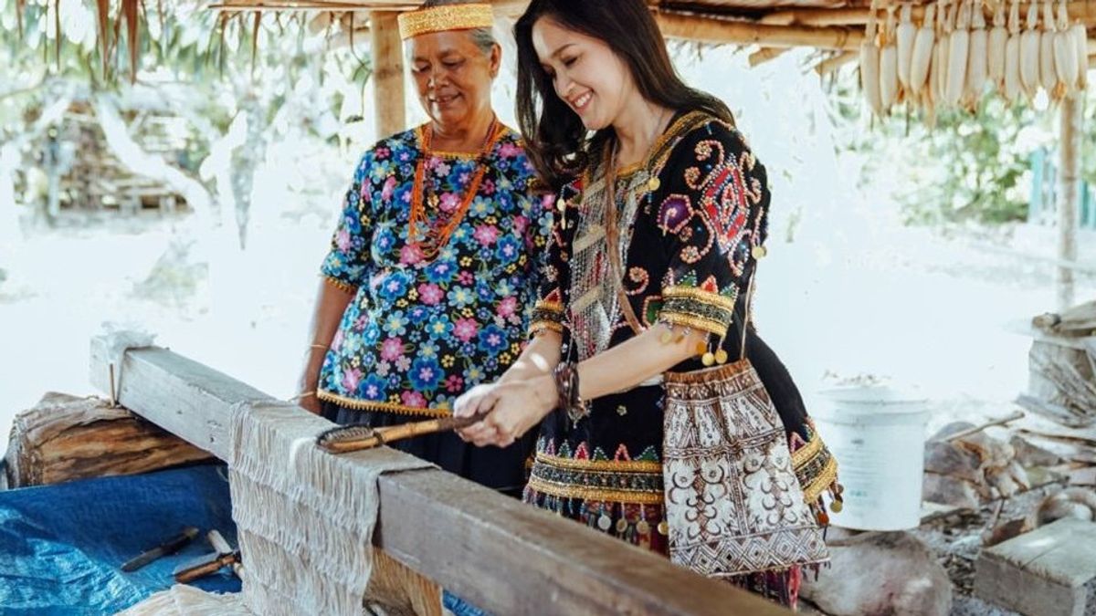 Wisata Wastra Nusantara, Kegiatan "Traveling" Sembari Mengenal Kain Tradisional Indonesia