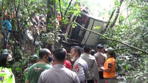 Kecelakaan Maut Bus Masuk Jurang 20 Meter dan Tewaskan 7 Orang di Magetan, Polisi Lakukan Penyelidikan