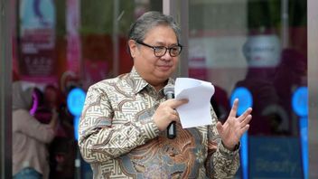 アイルランガ:アチェとスマトラの新しい災害の影響は、緊急事態の後で計算されます