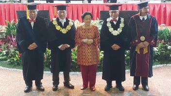 Attended by Megawati to Mahfud MD, Prof. Arief Hidayat Officially Becomes Emeritus Professor of Borobudur University