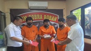 Kelangsono Village Apparatus Becomes Suspect In Methamphetamine Case In Batang, Arrested With 2 Colleagues