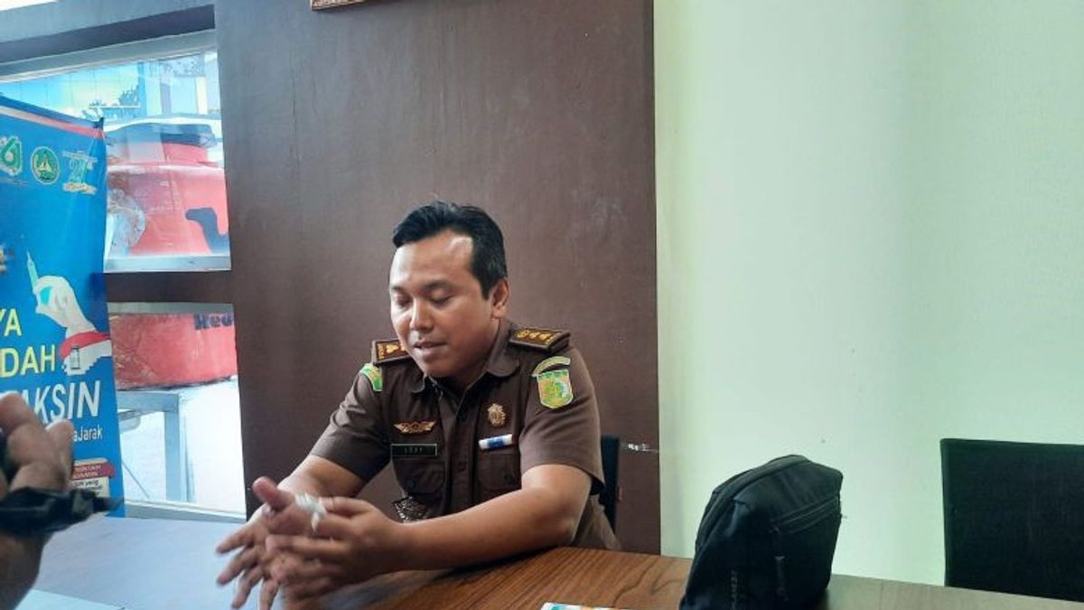 Jambi Attorney General's Office Checks Disdik Officials For Cases Of Alleged Corruption In The Cost Of Student Education Infeasible