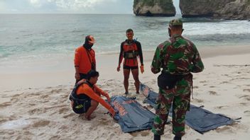 マレーシアのWNはダイヤモンドビーチで流れに引きずり込まれました ヌサペニダが死んでいるのが発見されました
